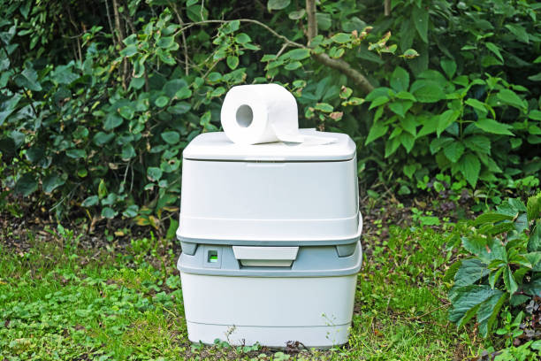 Portable Toilet Options We Offer in Lansing, IL